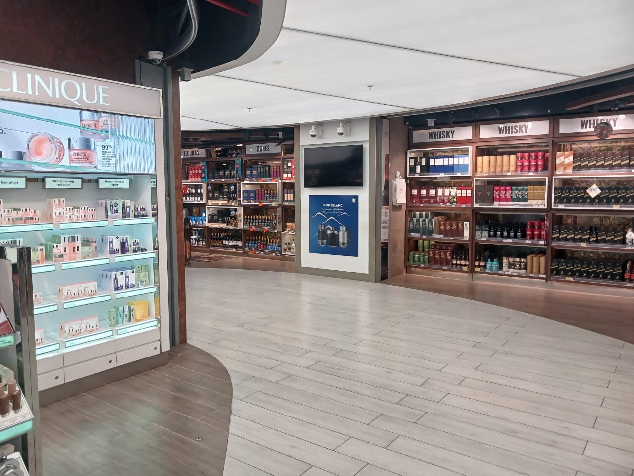 Tienda Duty Free aduanas